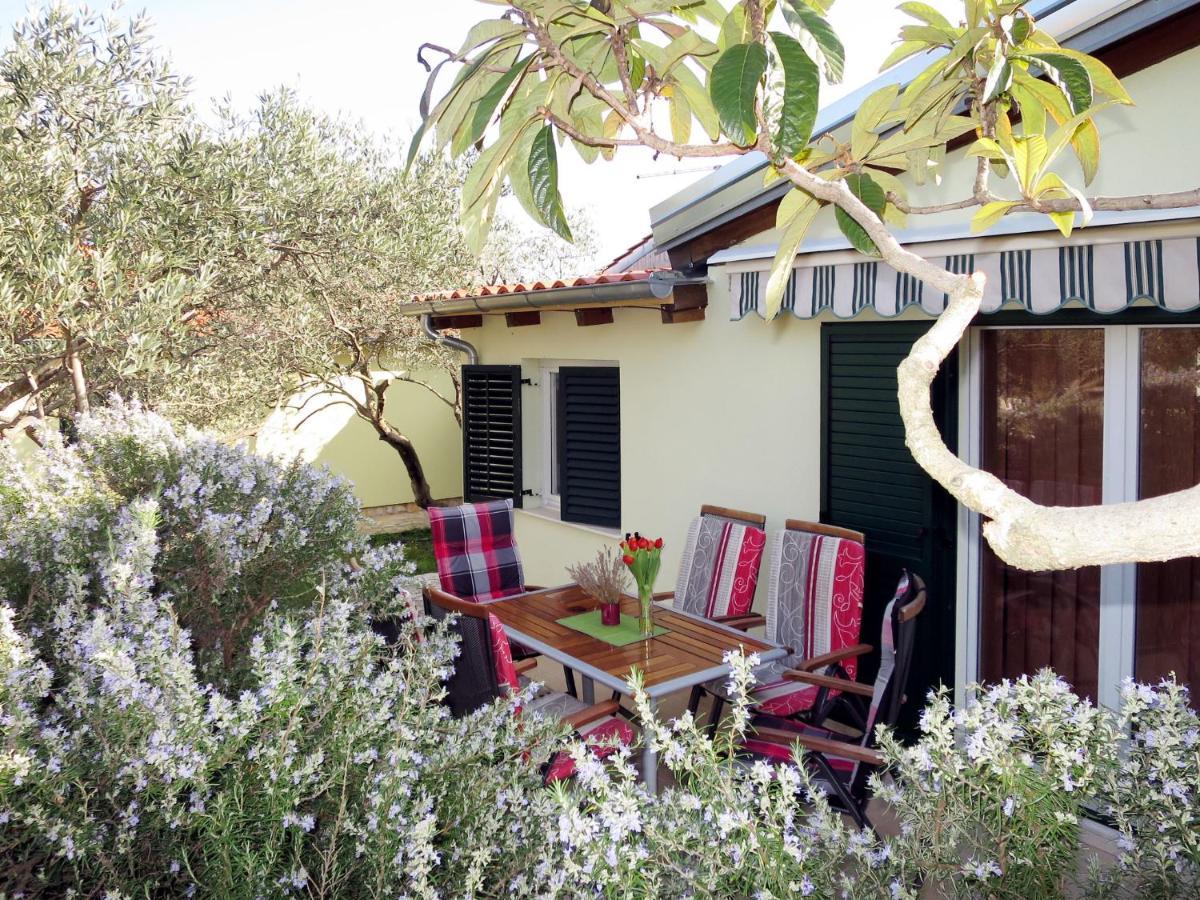 Holiday Home Camp Marko - Roz338 By Interhome Zečevo المظهر الخارجي الصورة